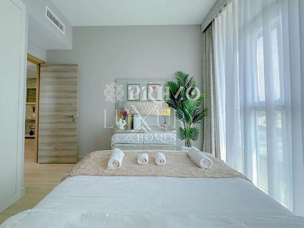Apartment Stunning 1-Bedroom In Jvc-Bloom Tower A Dubai