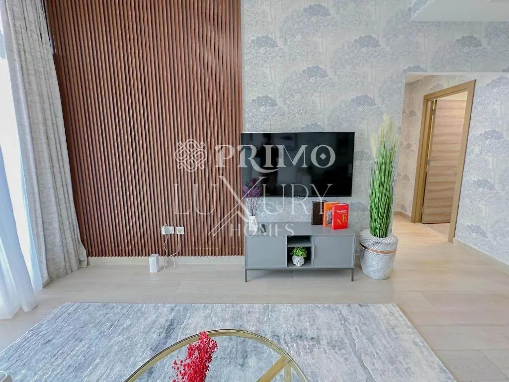 Stunning 1-Bedroom In Jvc-Bloom Tower A Dubai Apartment
